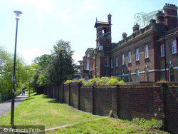 Gordon House 2005, Twickenham
