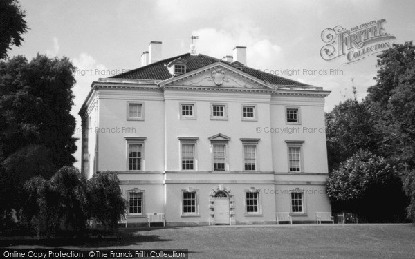 Photo of Twickenham, Marble Hill House 2005