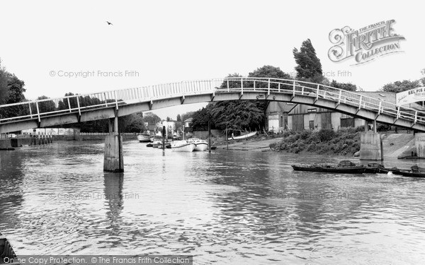 Photo of Twickenham, The Footbridge c.1960