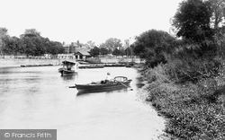 The River Thames 1899, Twickenham