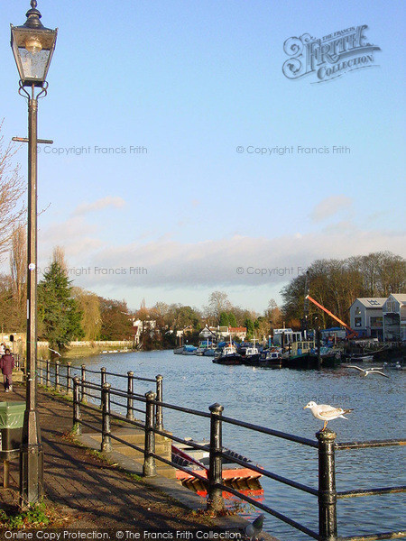 Photo of Twickenham, The River Thames 2005
