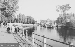 The Thames c.1960, Twickenham