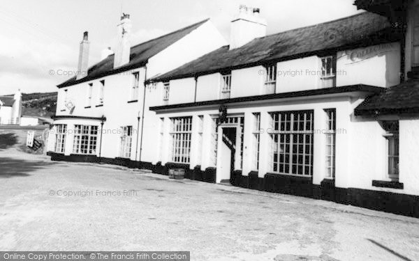 Photo of Two Bridges, Two Bridges Hotel c.1960
