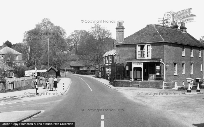 Photo of Twyford, High Street c.1955