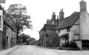 Twyford, High Street c1955