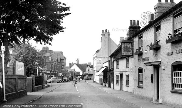 Photo of Twyford, London Road c.1955