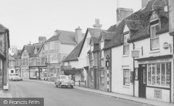 London Road c.1960, Twyford