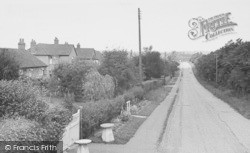 Ruscombe New Road c.1955, Twyford