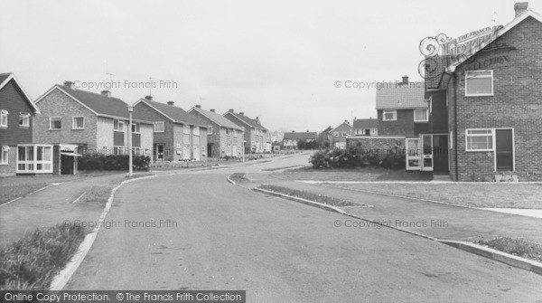 Photo of Twyford, The Estate c.1969