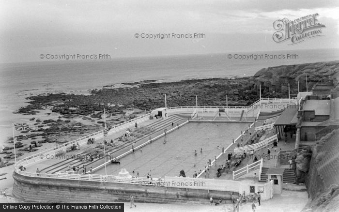 Photo of Tynemouth, Swimming Pool c.1964