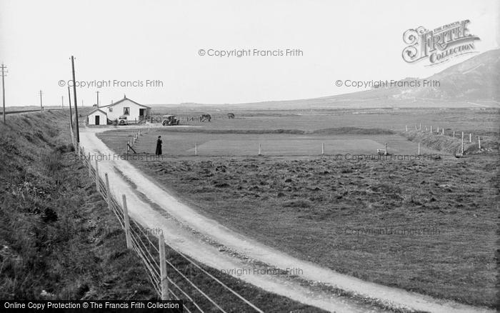 Photo of Tywyn, 18th Green And Clubhouse 1936