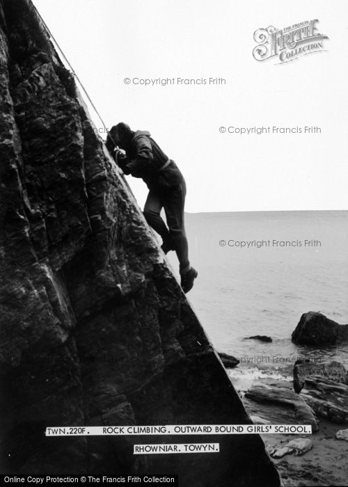 Photo of Tywyn, Rock Climbing, Outward Bound Girls School, Rhowniar c.1965