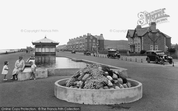 Photo of Tywyn, Seafront 1930