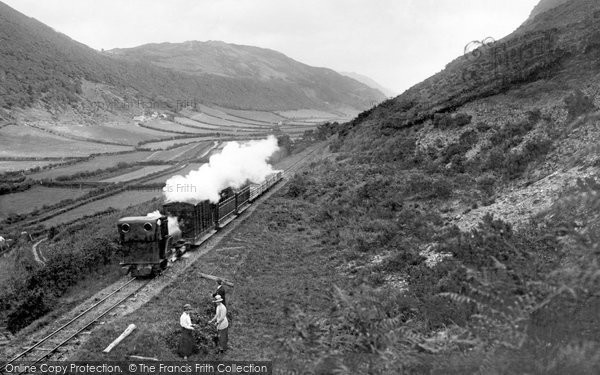 Photo of Tywyn, Tal Y Llyn Railway 1925