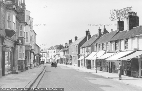 Photo of Uckfield, High Street c.1950