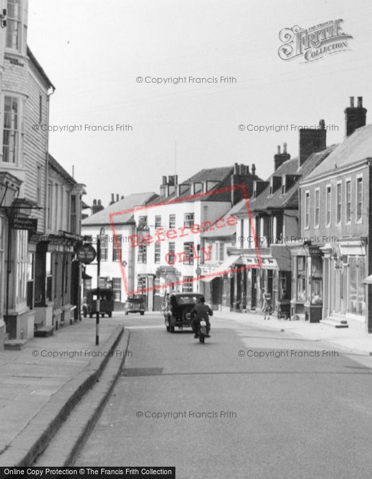 Photo of Uckfield, The Maiden's Head c.1950