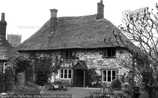 Photo of Uffington, Benjy's Cottage Of 'tom Brown's Schooldays'  c.1955