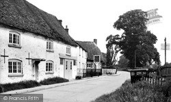 The Village c.1960, Uffington