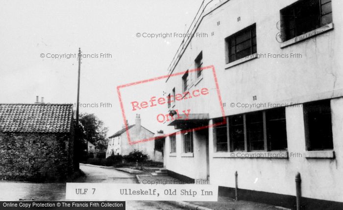 Photo of Ulleskelf, The Old Ship Inn c.1960