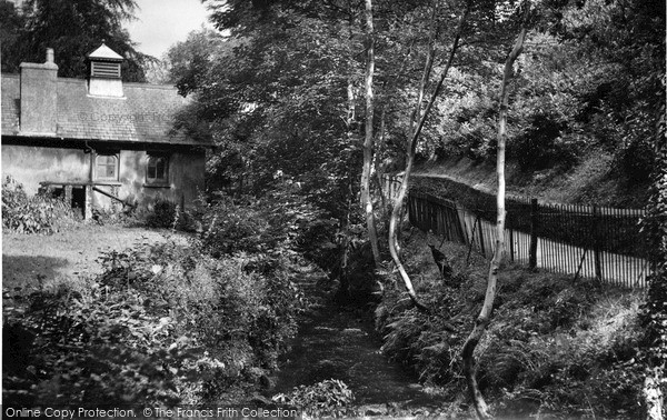 Photo of Ulverston, Gillbanks c.1950