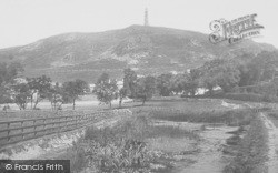 Hoad Hill And Monument 1895, Ulverston