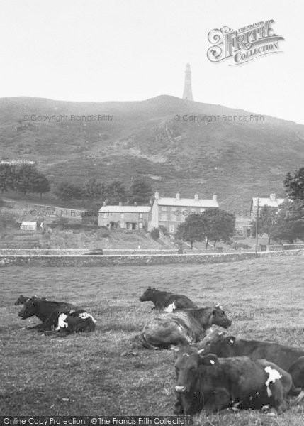Photo of Ulverston, Hoad Hill And Monument 1929