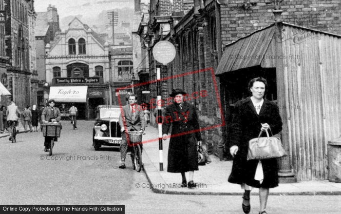 Photo of Ulverston, New Market Street c.1950