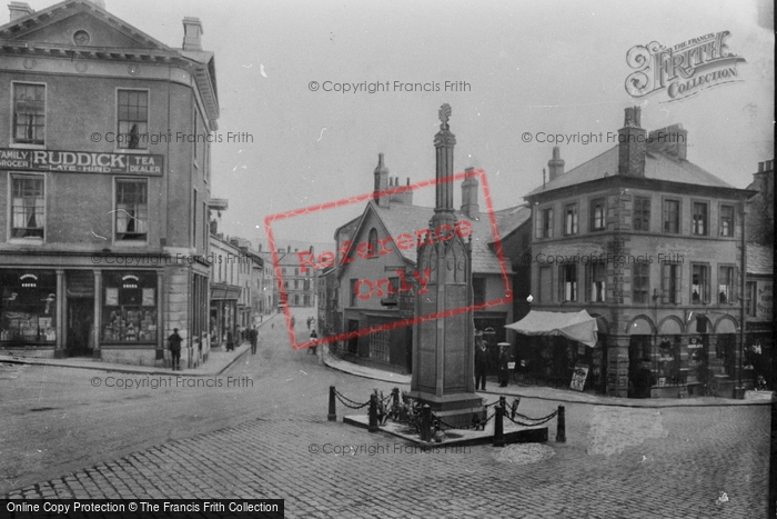 Photo of Ulverston, War Memorial 1923