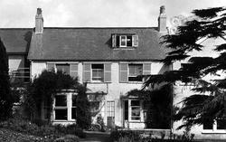 Harcombe House 1925, Uplyme