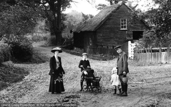 Photo of Upminster, A Family Outing 1909