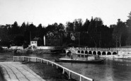 Upper Arley, the Ferry c1939