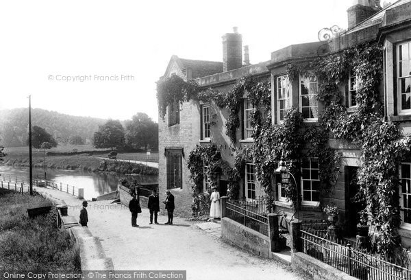 Photo of Upper Arley, Valentia Hotel 1910