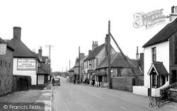 High Street c.1955, Upper Beeding