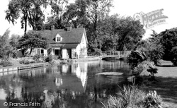 Fishing Cottage c.1960, Upper Clatford