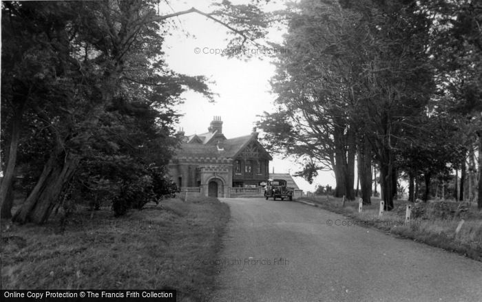 Photo of Upper Dicker, St Bede's School (The Dicker) c.1950