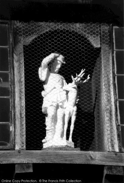 photo of upper froyle  the post office  statue of st hubert 2004