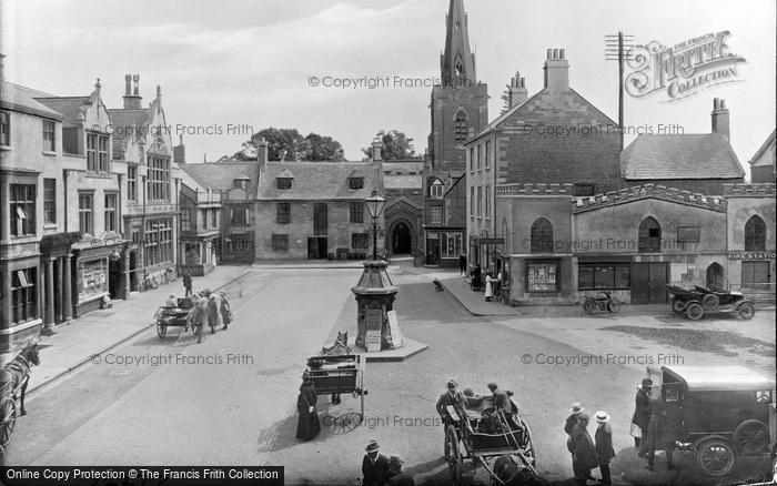 Photo of Uppingham, Market Place 1922