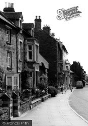 Pedestrians In High Street c.1965, Uppingham