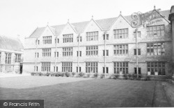 School c.1960, Uppingham