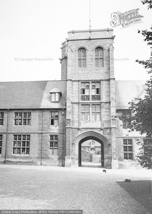 Photo of Uppingham, School, Victoria Tower c.1960