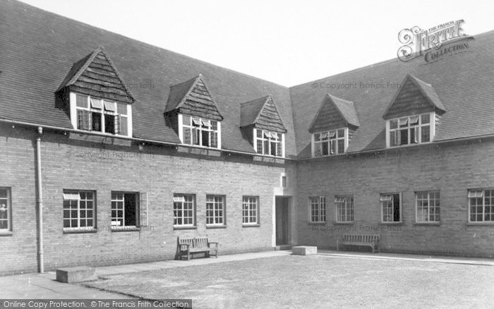 Photo of Uppingham, School, West Deyne Studies c.1955