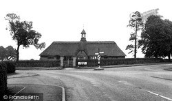 The Cross Roads c.1955, Uppingham