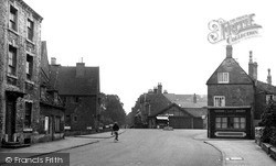 West End, High Street c.1955, Uppingham