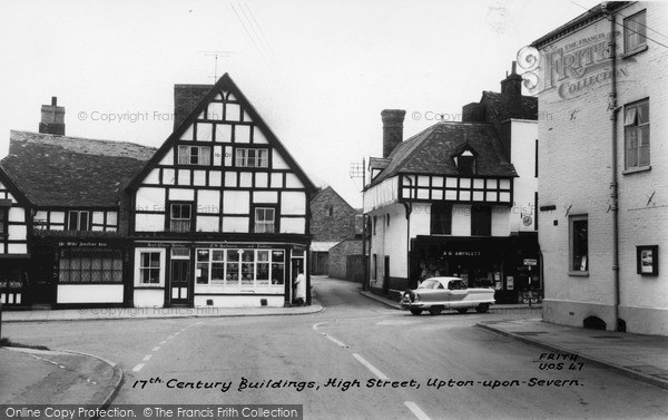 Photo of Upton Upon Severn, 17th Century Buildings, High Street c.1960