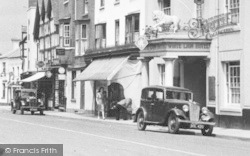 High Street, White Lion Hotel c.1955, Upton Upon Severn