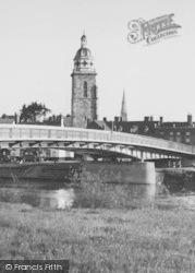 The Bridge And Church Tower c.1960, Upton Upon Severn