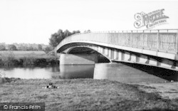 The Bridge c.1955, Upton Upon Severn