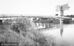 The Bridge c.1960, Upton Upon Severn