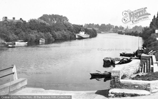 Photo of Upton Upon Severn, The River And Boats c.1960