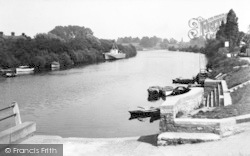 The River And Boats c.1960, Upton Upon Severn